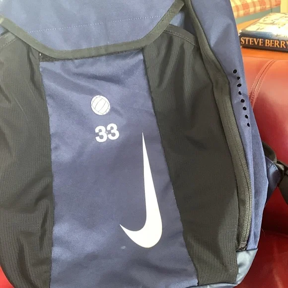 Nike backpack - Picture 3 of 7